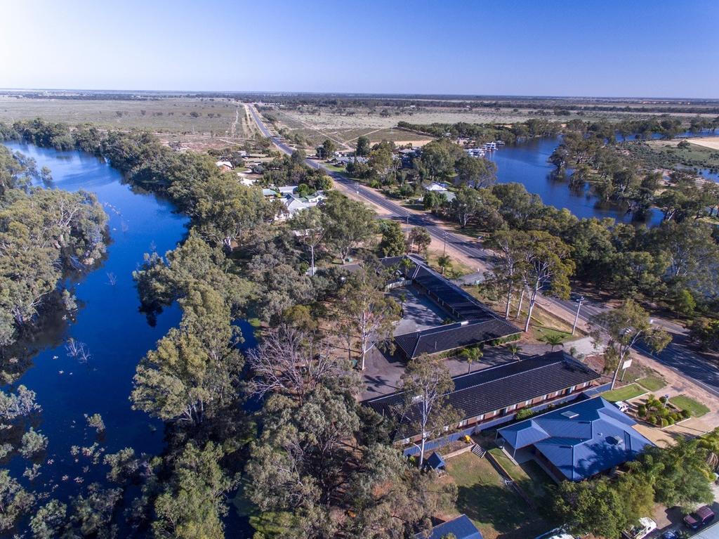 Two Rivers Motel Wentworth Bagian luar foto